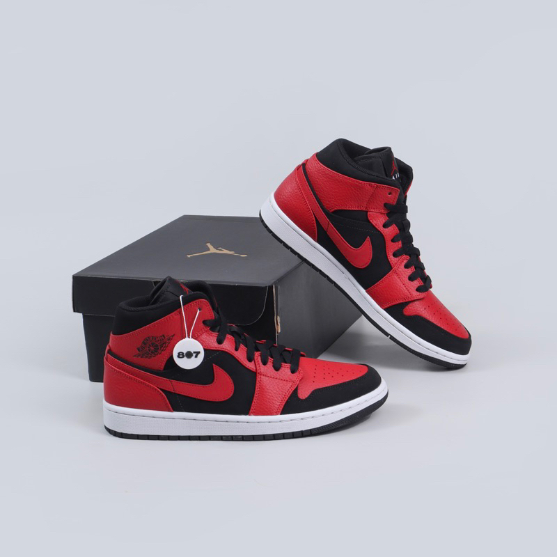 Air Jordan 1 Mid Bred - 807GARAGE